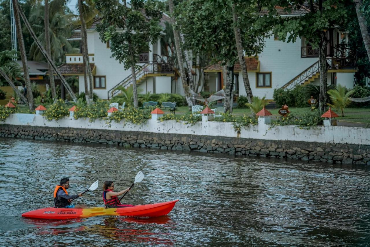 The World Backwaters, Alleppey Кумараком Экстерьер фото